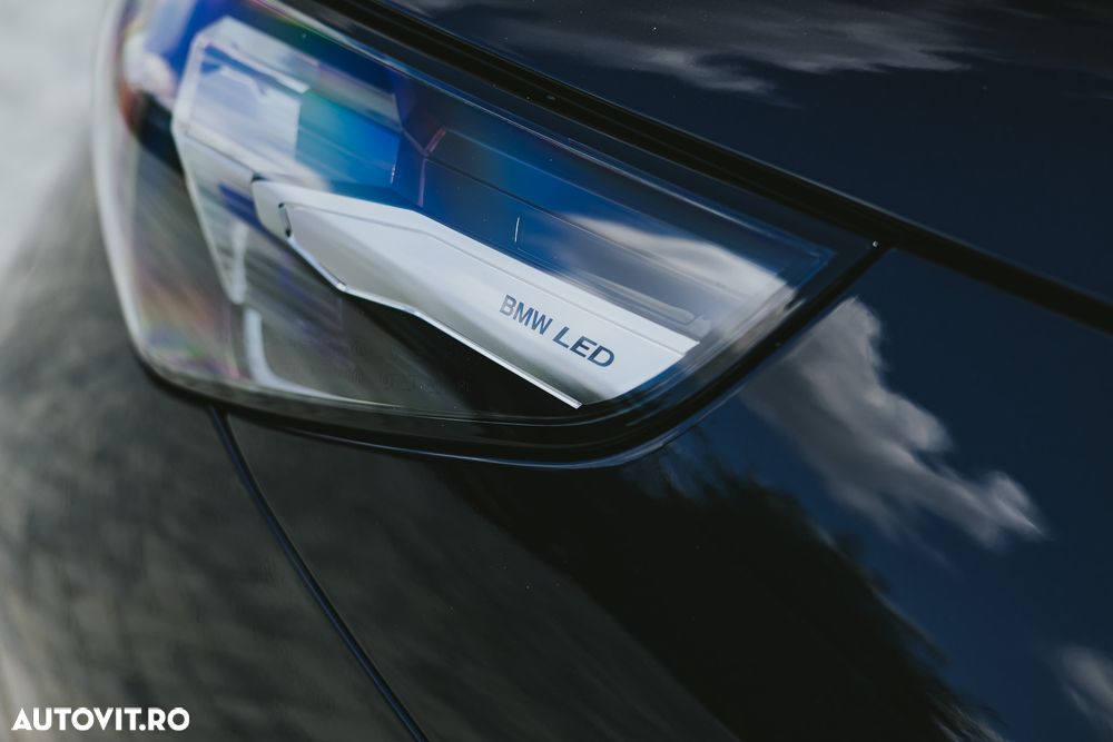 BMW i5 - 7