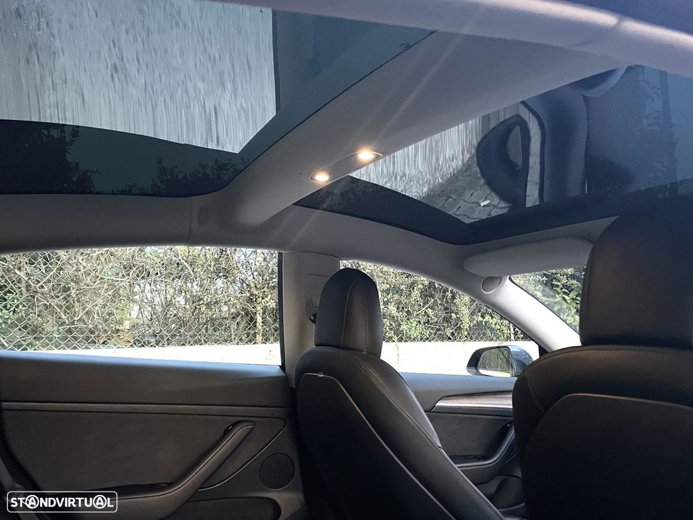 Tesla Model 3 Standard Range Plus RWD - 33