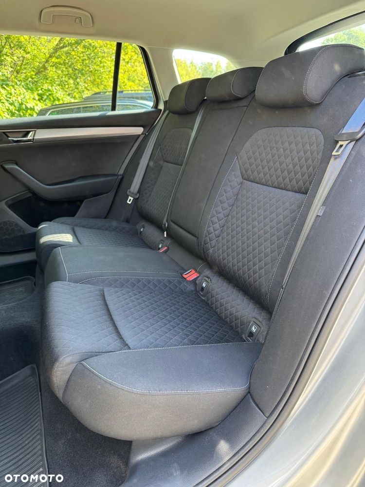 Skoda Superb 2.0 TDI SCR Ambition DSG - 12