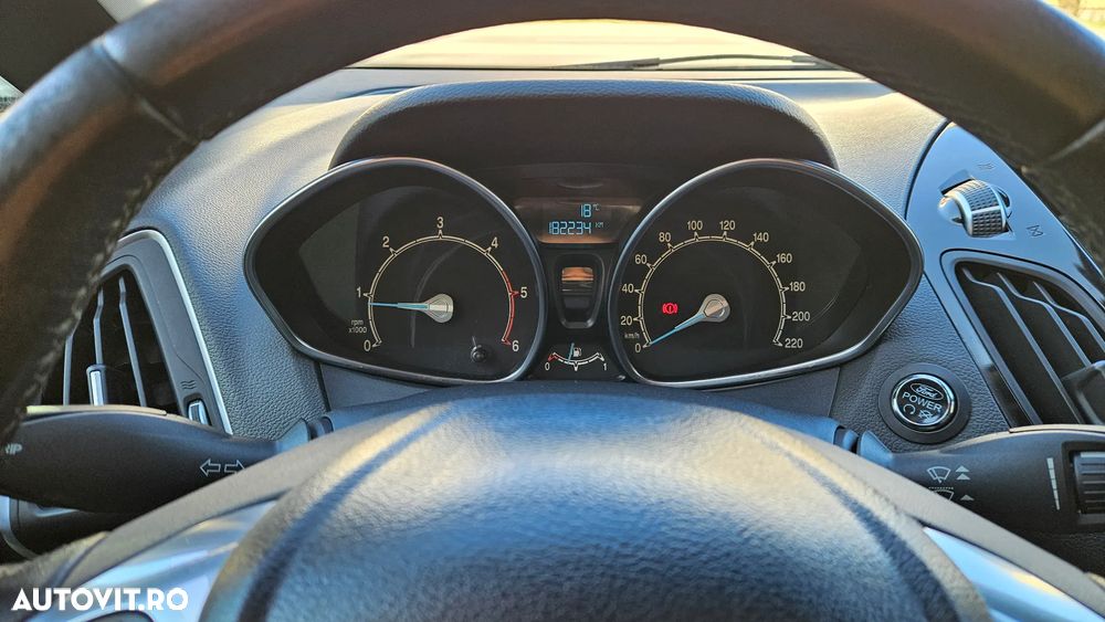 Ford B-Max 1.6 TDCi DPF Titanium - 13