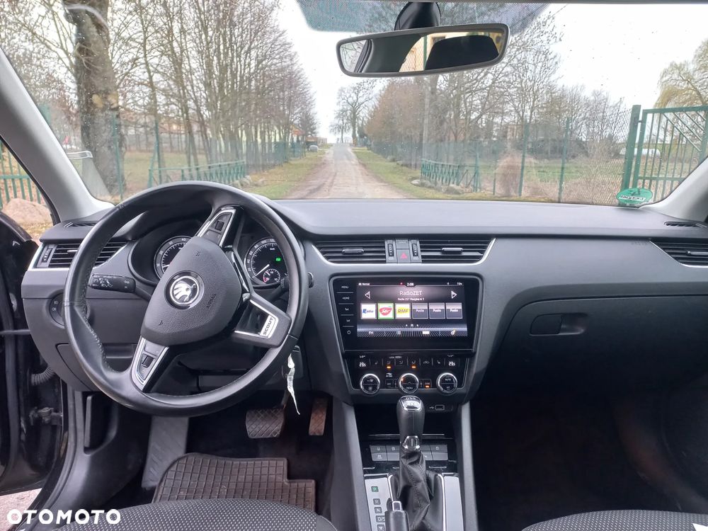 Skoda Octavia 2.0 TSI 4x4 DSG Scout - 14