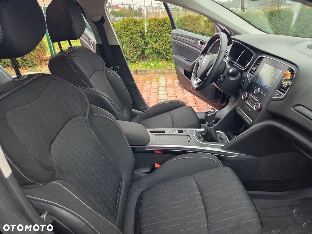 Renault Megane 1.5 Blue dCi Intens - 18