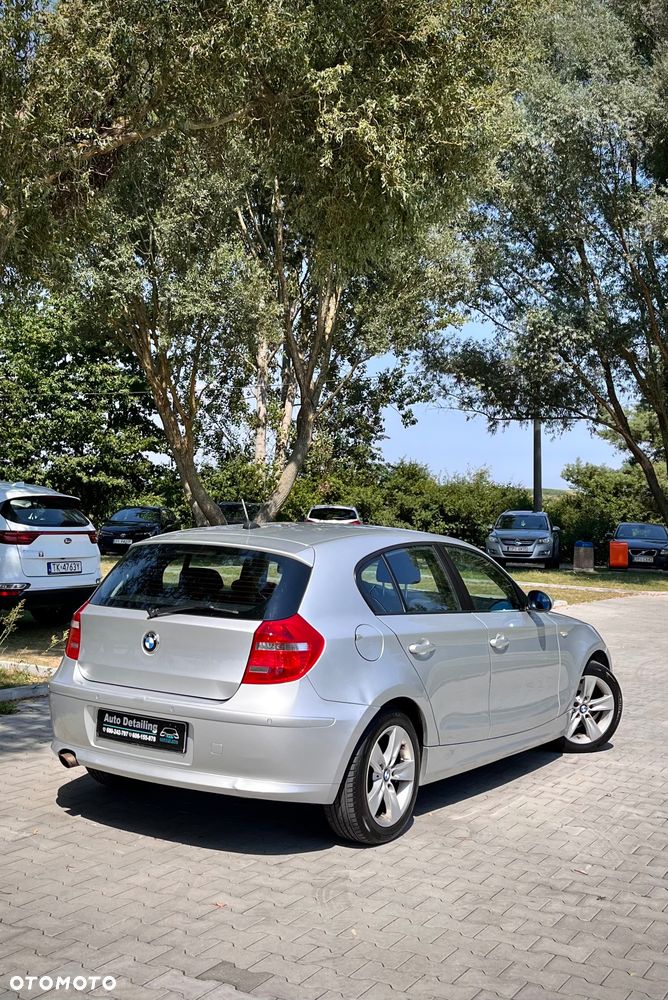 BMW Seria 1 118d - 4
