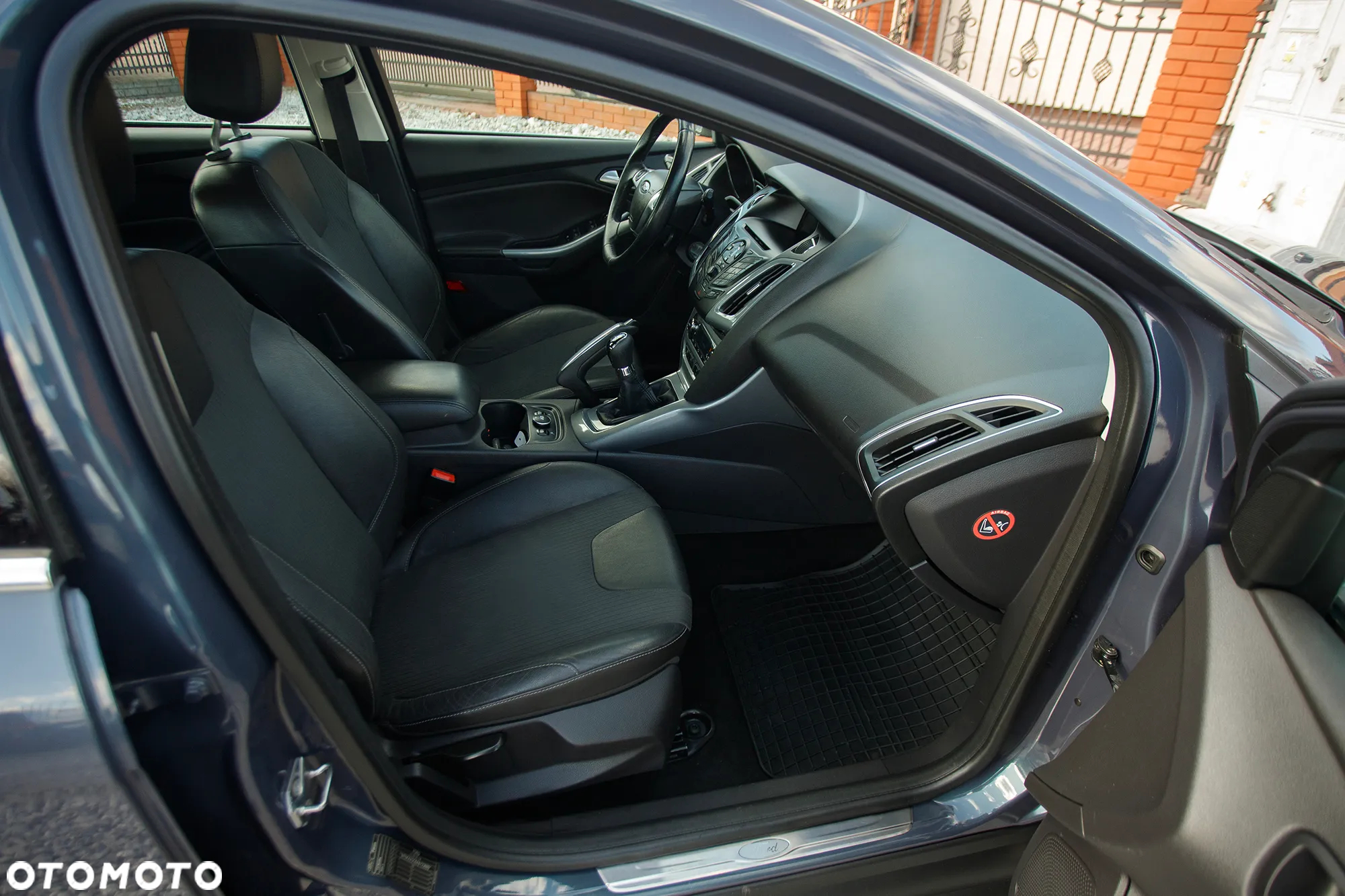 Ford Focus 1.6 Titanium - 33