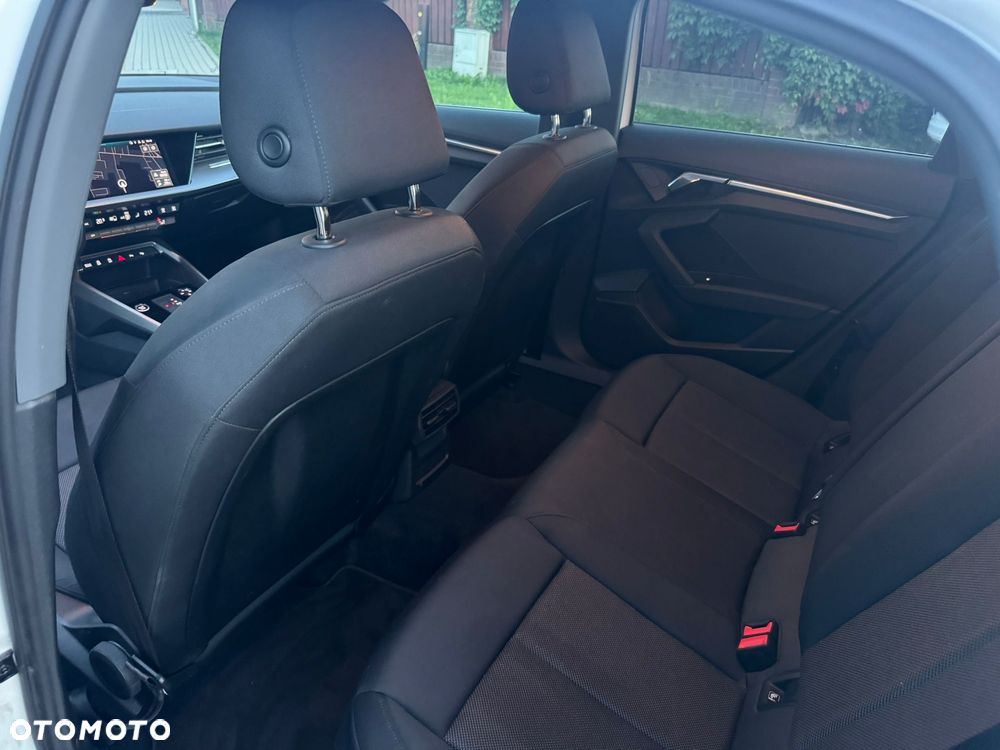 Audi A3 Limousine 30 TFSI mHEV S tronic - 13