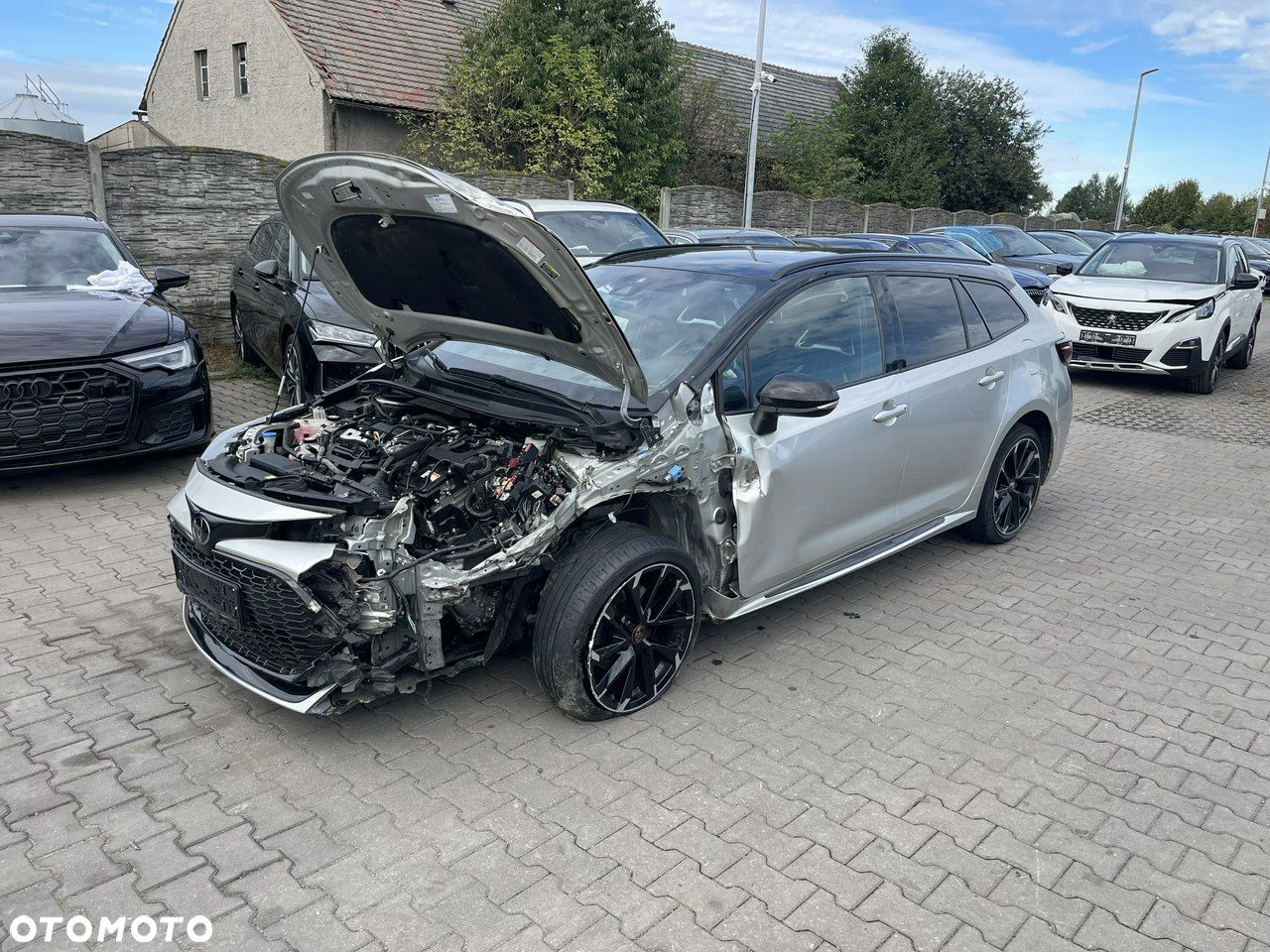 Toyota Corolla - 4