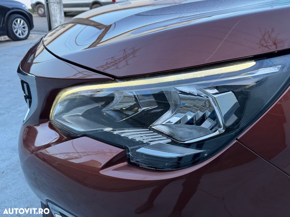 Peugeot 3008 BlueHDi 120 Stop & Start Allure - 12