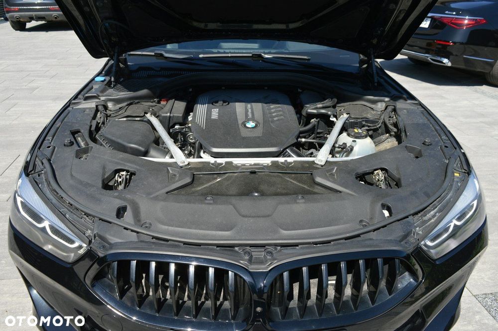 BMW Seria 8 840d xDrive - 38