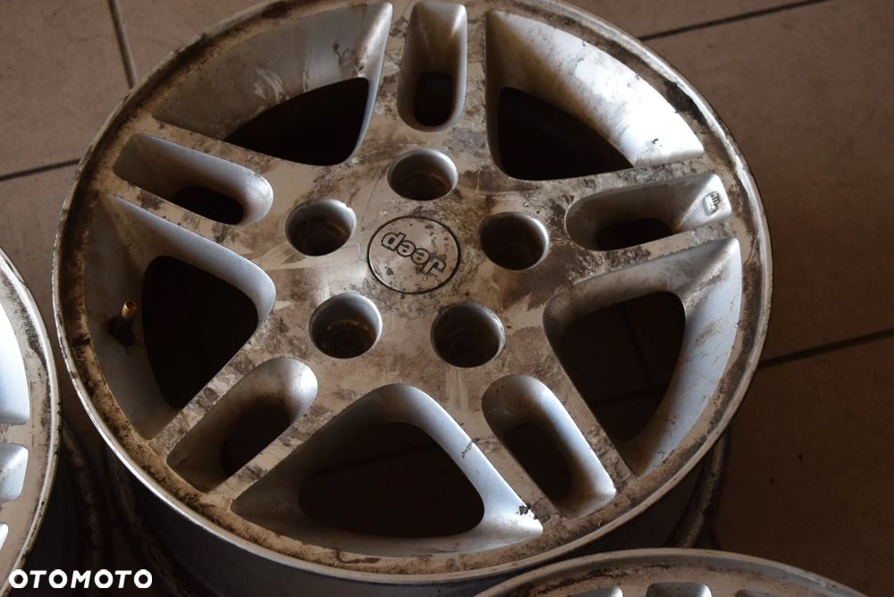 Felgi aluminiowe alufelgi Jeep 7Jx16 5x127 R16 - 3