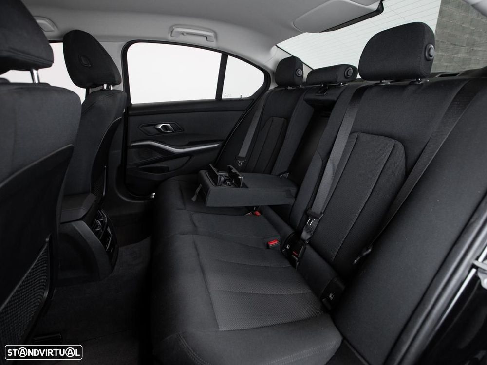 BMW 330 e Corporate Edition Auto - 9