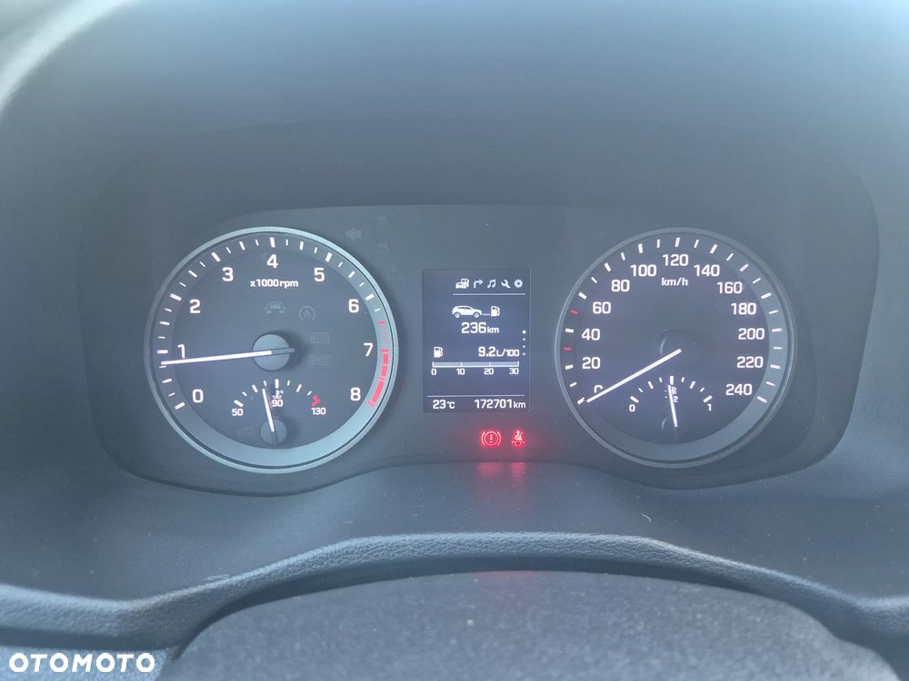 Hyundai Tucson 1.6 GDi 2WD Premium - 16