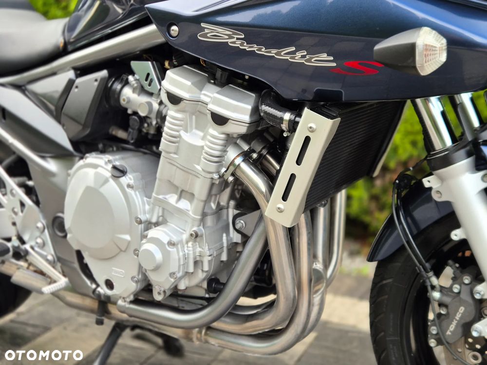 Suzuki Bandit - 10