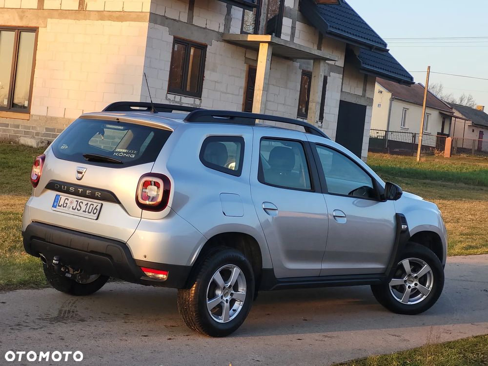 Dacia Duster 1.6 SCe Essential - 13