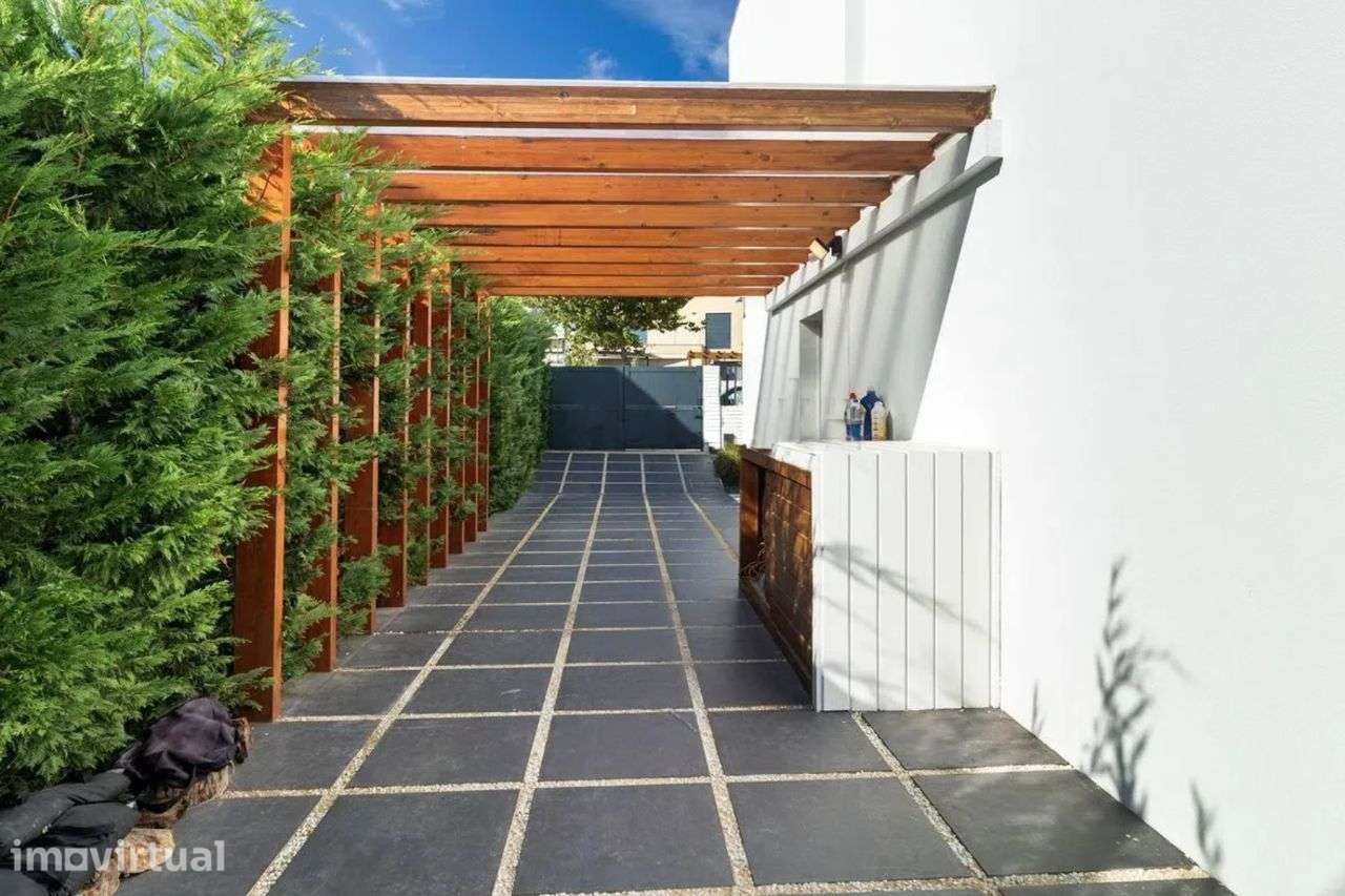 Excelente Moradia T4 em Porto Salvo, Oeiras - Grande imagem: 5/27