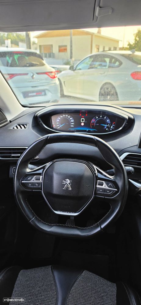 Peugeot 3008 PureTech 130 Stop & Start GPF Allure Pack - 13