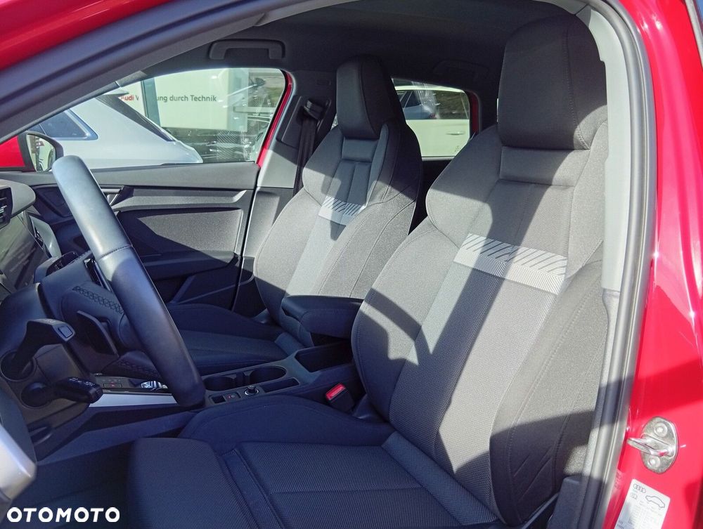 Audi A3 Sportback - 18