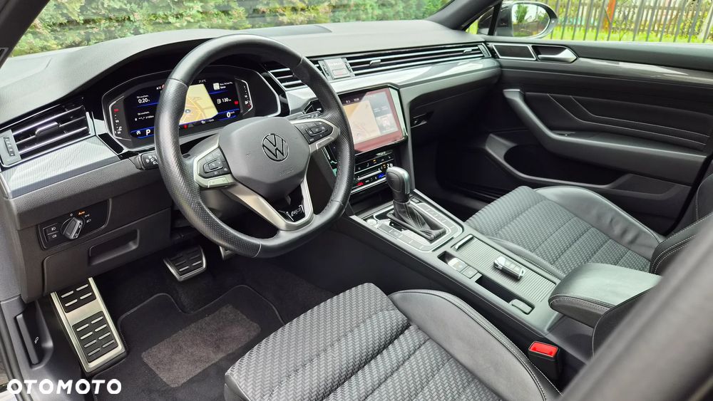 Volkswagen Passat - 22