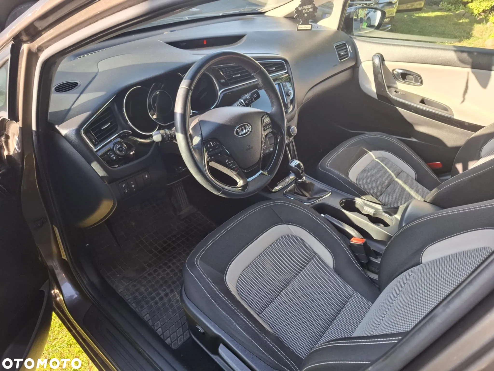Kia Ceed Cee'd 1.6 CRDi L Business Line - 12
