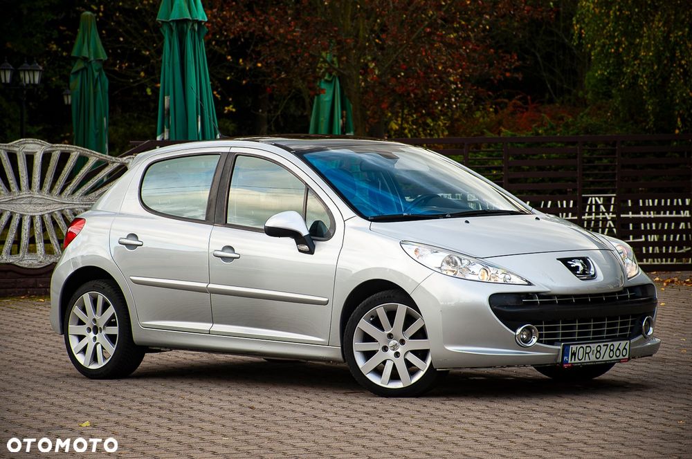 Peugeot 207 150 Turbo Platinum - 30