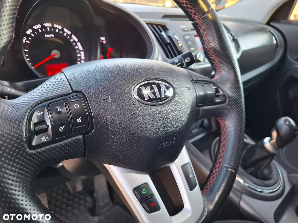 Kia Sportage - 15