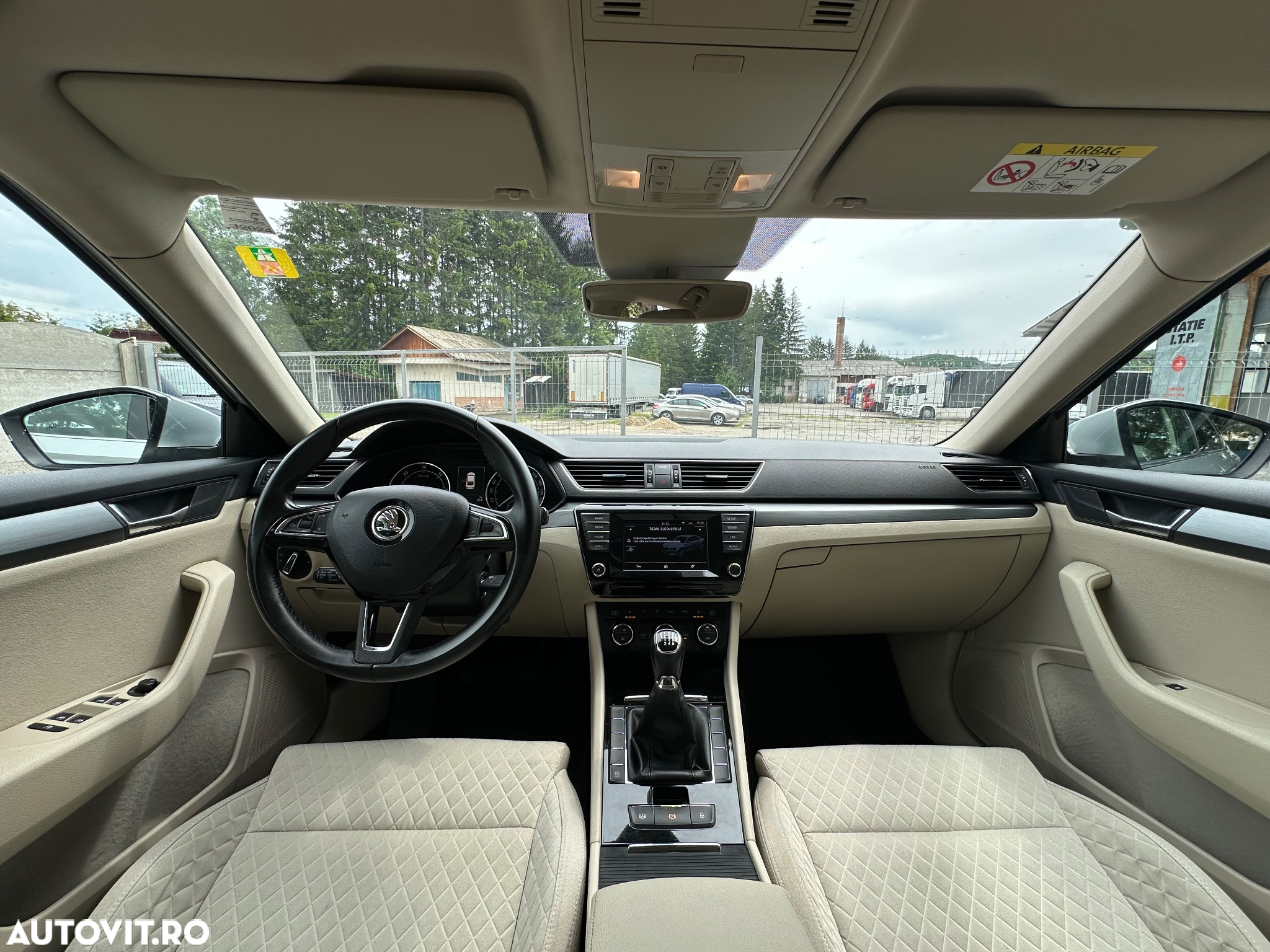 Skoda Superb 1.6 TDI Style - 19