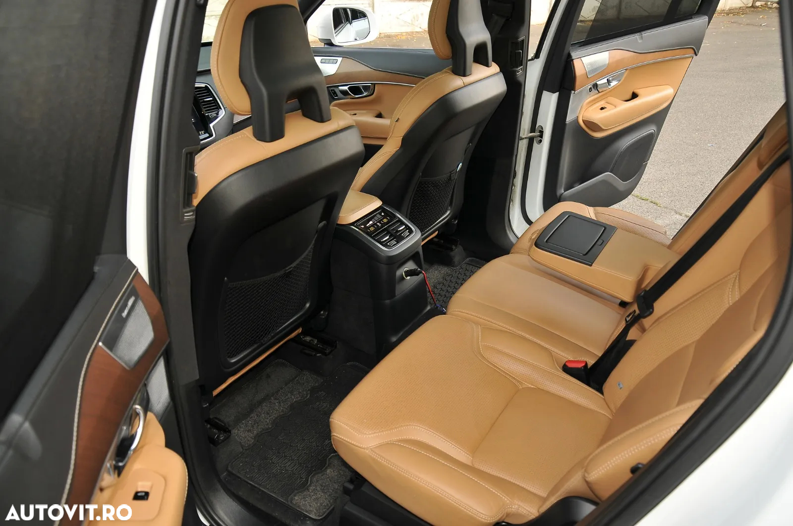 Volvo XC 90 T8 AWD Twin Engine Geartronic Inscription - 13