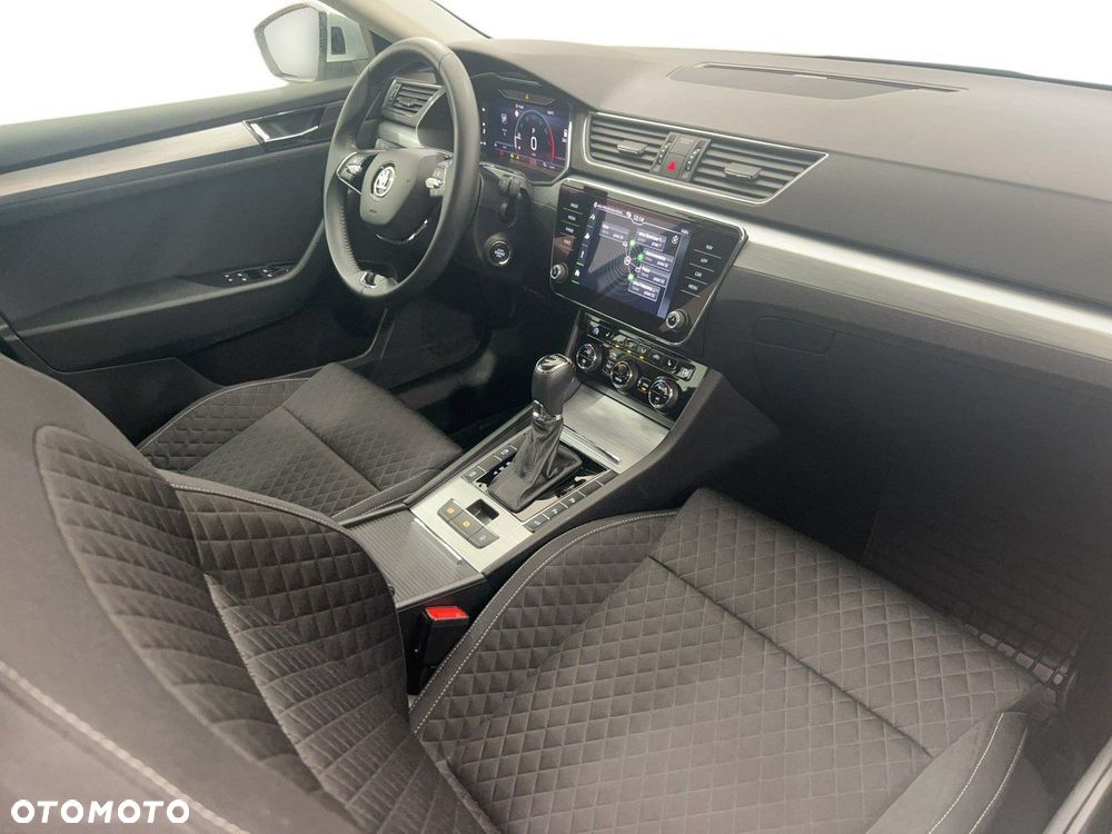 Skoda Superb 2.0 TSI Ambition DSG - 14