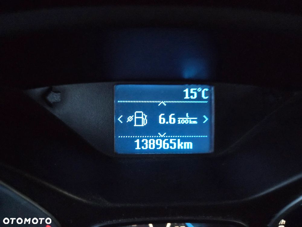 Ford Focus 1.0 EcoBoost 99g Trend - 6