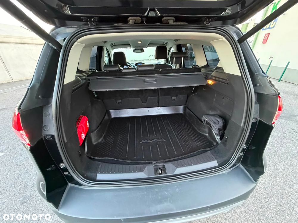 Ford Kuga 2.0 TDCi 4WD Trend - 39