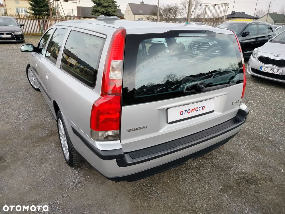 Volvo V70 - 9