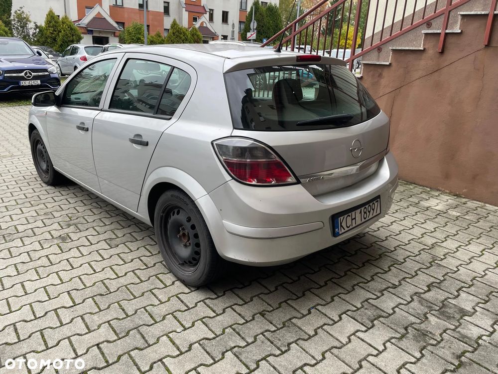 Opel Astra 1.6 - 5