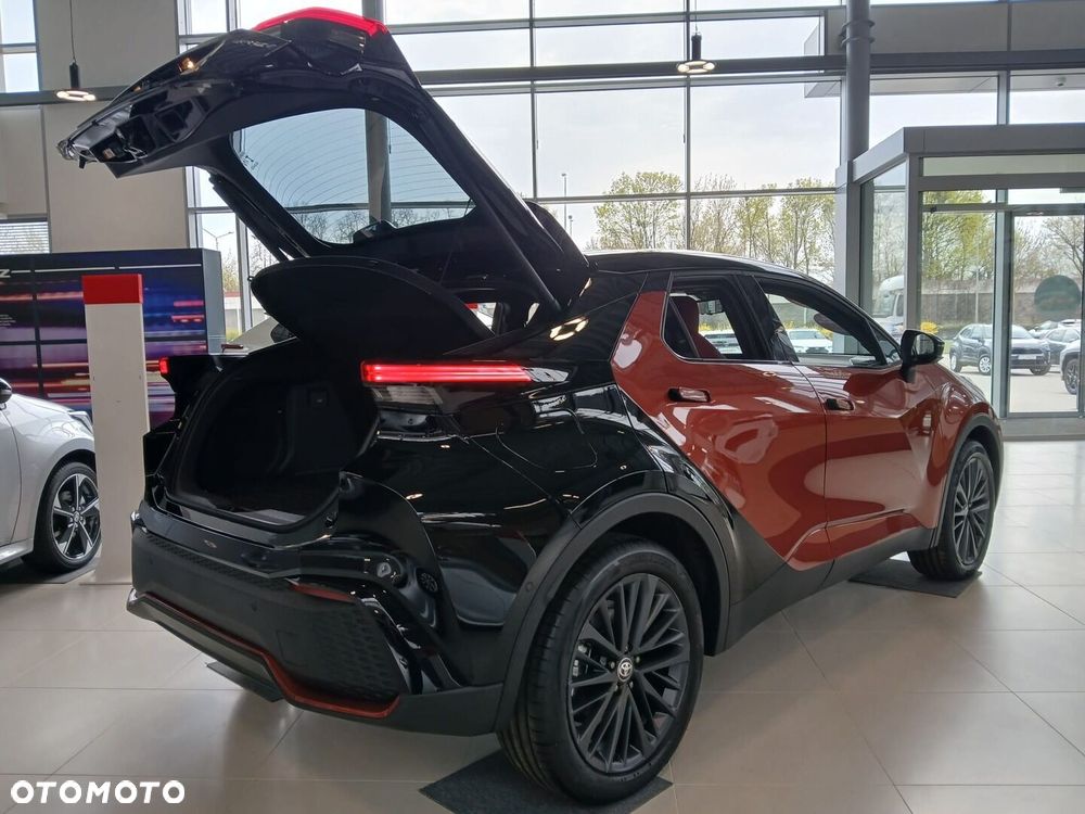 Toyota C-HR - 32
