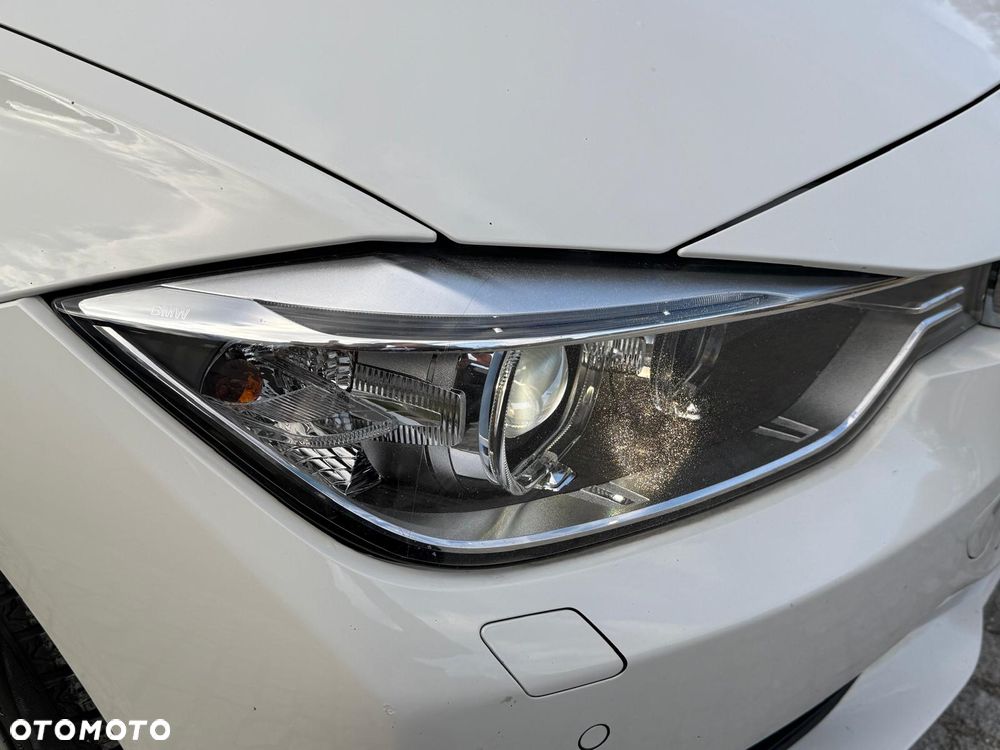 BMW Seria 3 318d Luxury Line - 16