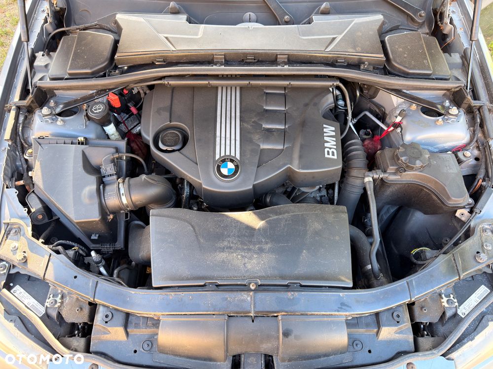 BMW Seria 3 320d - 11