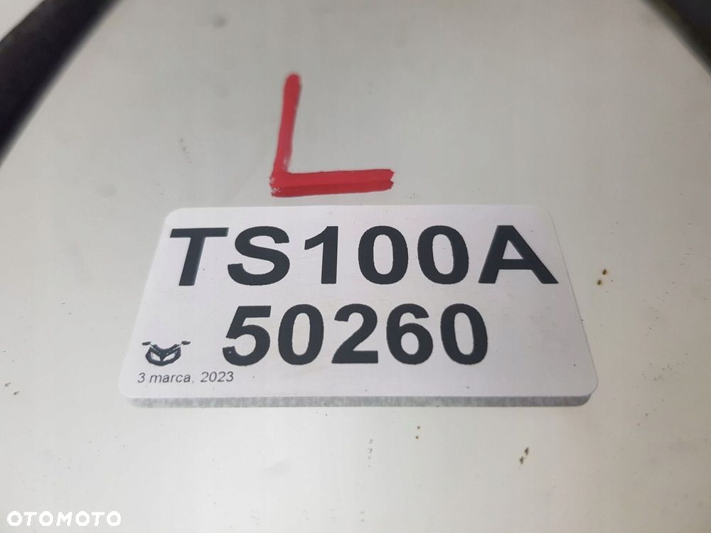 NEW HOLLAND CASE FIAT LUSTERKO LEWE UCHWYT STELAŻ - 13