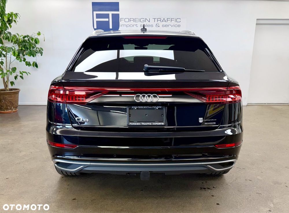 Audi Q8 55 TFSI mHEV Quattro Tiptronic - 11