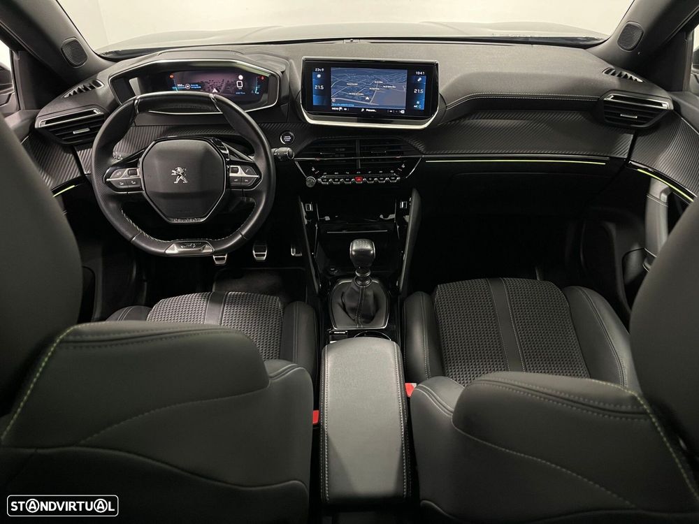 Peugeot 2008 1.2 PureTech GT Line - 6