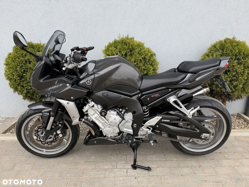 Yamaha FZ - 5