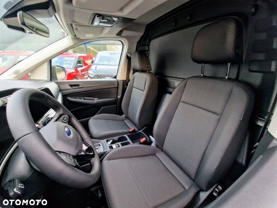 Ford Transit Connect - 8