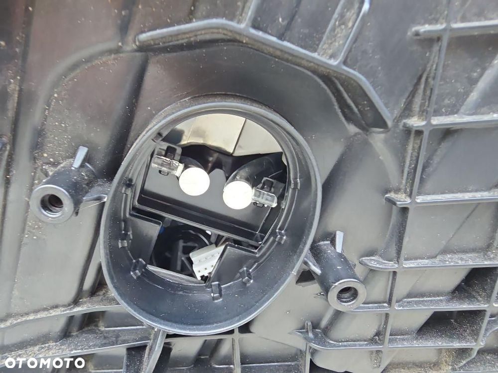BMW 5 G30 G31 M5 F90 Lampy przód Full Led Laser 9879479-02 9879480-02 16-20 - 12