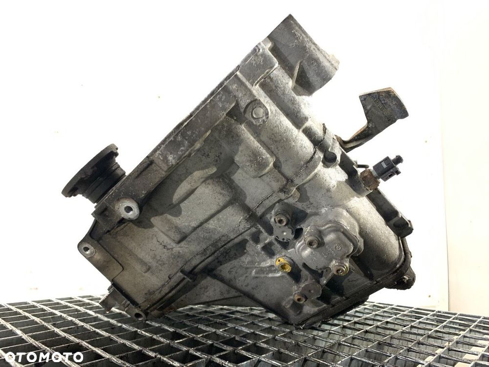 SKRZYNIA BIEGÓW  VW GOLF V (1K1) 2003 - 2010 1.6 75 kW [102 KM] benzyna 2004 - 2008 FVH - 5