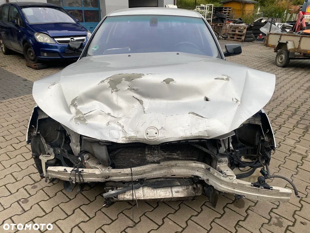 BMW Seria 5 525d - 2