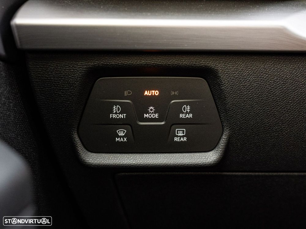 SEAT Leon ST 1.0 TSI FR - 40