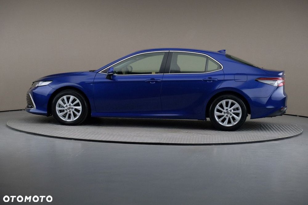 Toyota Camry 2.5 Hybrid Comfort CVT - 4