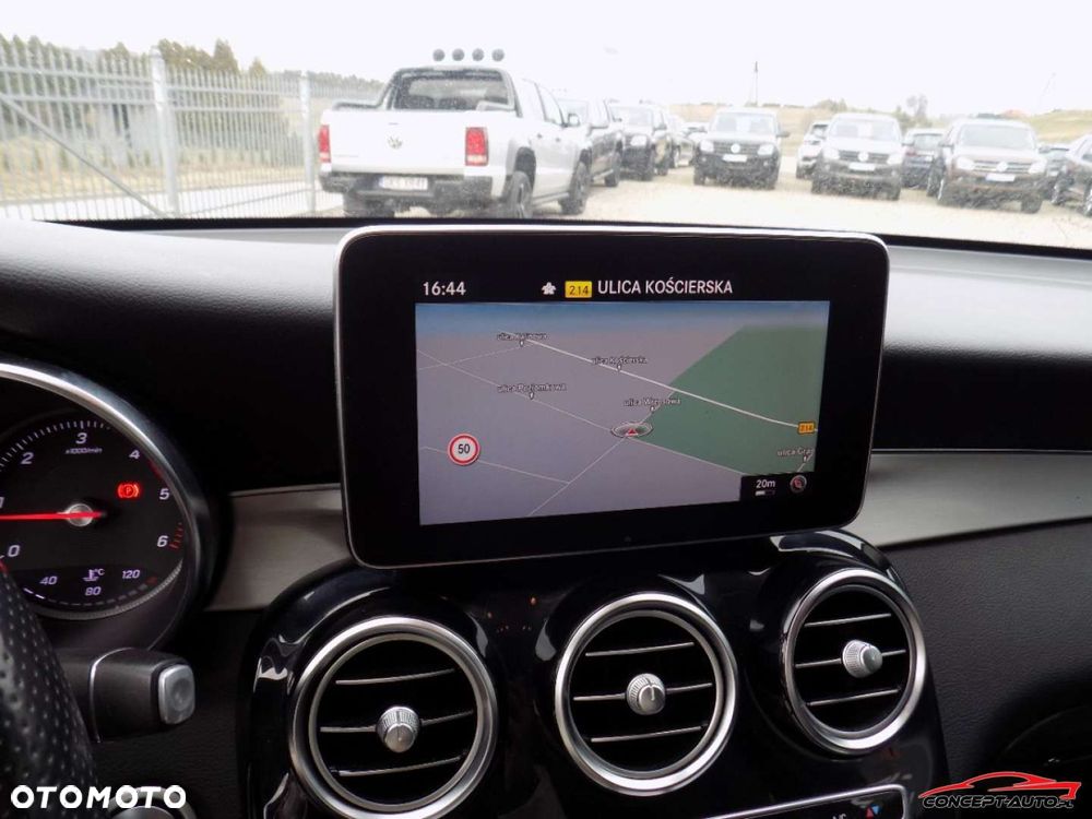 Mercedes-Benz GLC - 31