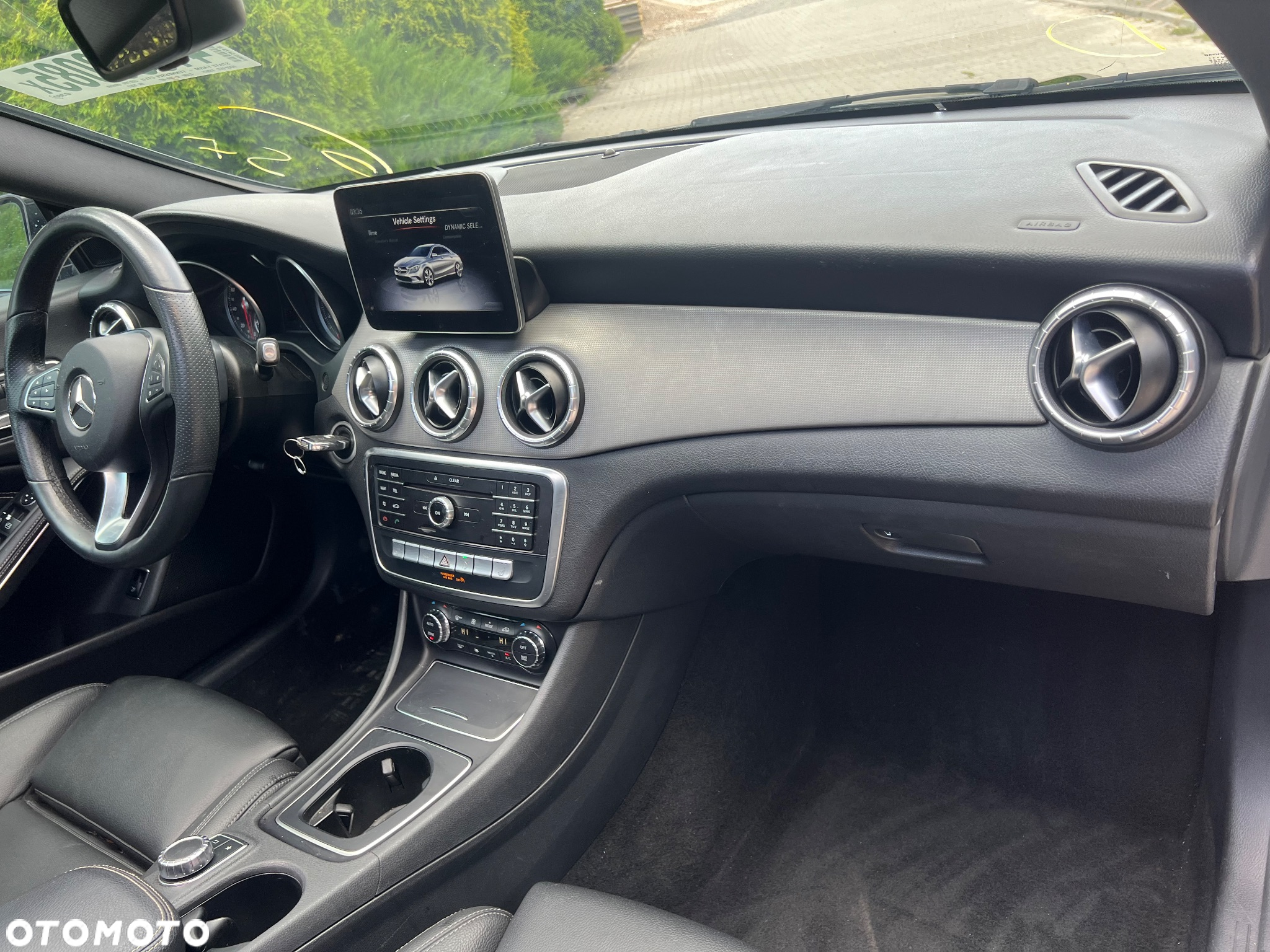 Mercedes-Benz CLA - 20