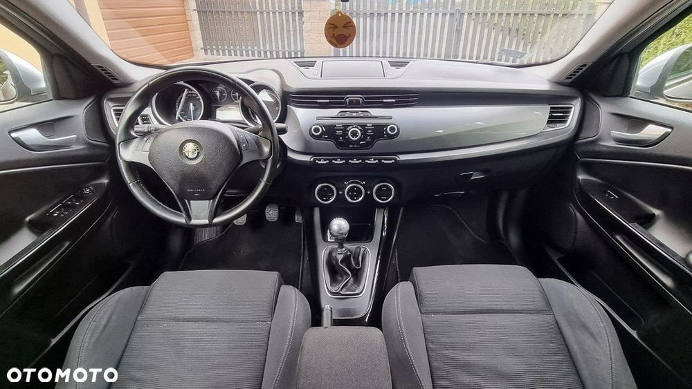 Alfa Romeo Giulietta - 13