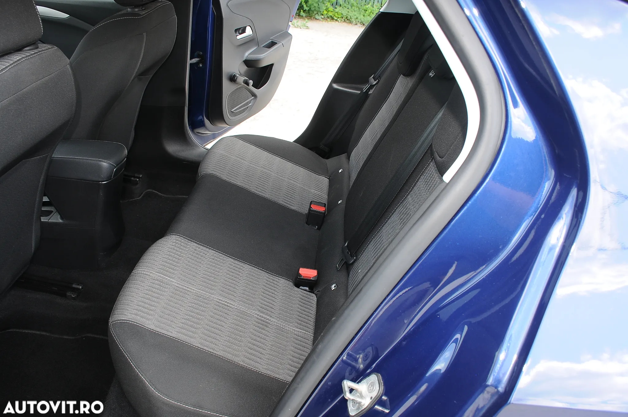 Opel Corsa 1.5 Diesel Start/Stop Edition - 15
