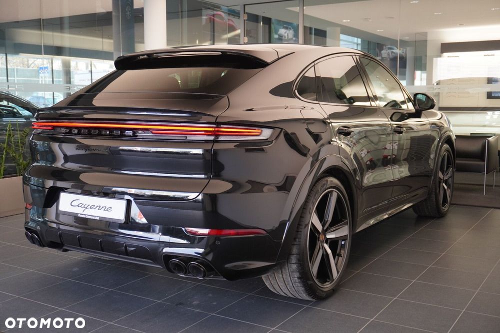 Porsche Cayenne - 11