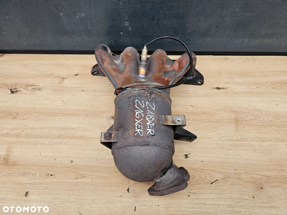 KATALIZATOR SONDA KOLEKTOR WYDECHOWY OPEL ASTRA H ZAFIRA B VECTRA C SIGNUM 1.6 1.8 Z16XER Z18XER KPL - 8
